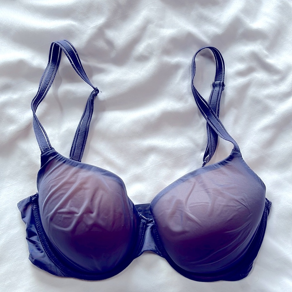 Victoria’s Secret Lightly Lined Perfect Coverage Multi-way Bra Size 32DD